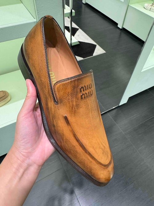 MIU MIU Leather Loafers(2 Colors)