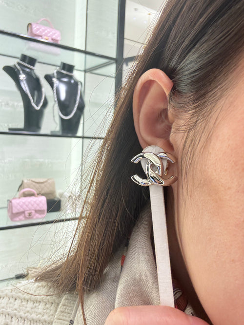 Chanel CC Earrings | Chanel CC Earrings (Multi-color)