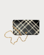 BURBERRY Check Chain Strap Wallet Black | 博柏利 銀包連鏈帶 (黑色) - LONDONKELLY 英國名牌代購