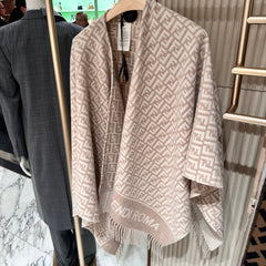 FENDI Poncho | 芬迪 被肩 (多色) - LondonKelly 英國名牌代購