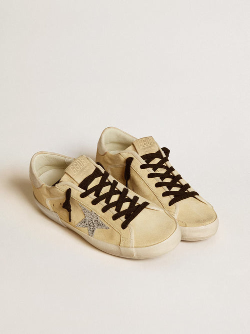 GOLDEN GOOSE Women's Super - Star LTD in suede with glitter star and leather heel tab | 黃金鵝 女款 Super - Star LTD 採用麂皮材質,搭配亮片星星與皮革後跟(米色) - LondonKelly 英國名牌代購
