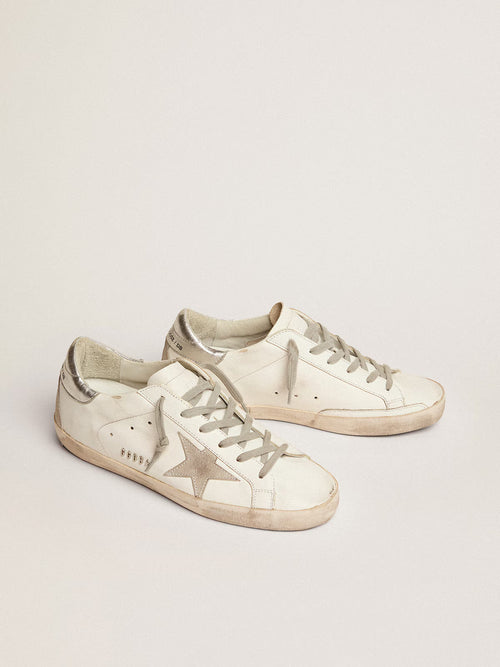 GOLDEN GOOSE Women's Super - Star with silver heel tab and metal stud lettering | 黄金鹅 女款 Super - Star 搭配银色后跟标签与金属铆钉字母(白色) - LondonKelly 英国名牌代购