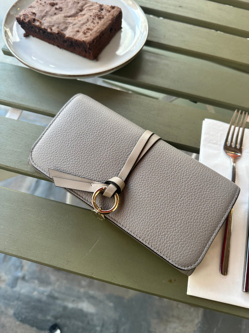 CHLOE Alphabet Wallet with Flap | 蔻依 長銀包 (多色)