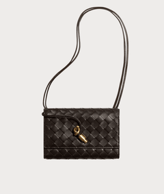 BOTTEGA VENETA Andiamo Pouch on Strap(2 Colors) - LONDONKELLY 英國名牌代購