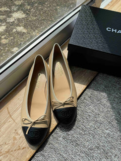 CHANEL G02819 Ballerina Flat Lambskin & Beige Black(2 Colors) - LONDONKELLY 英國名牌代購