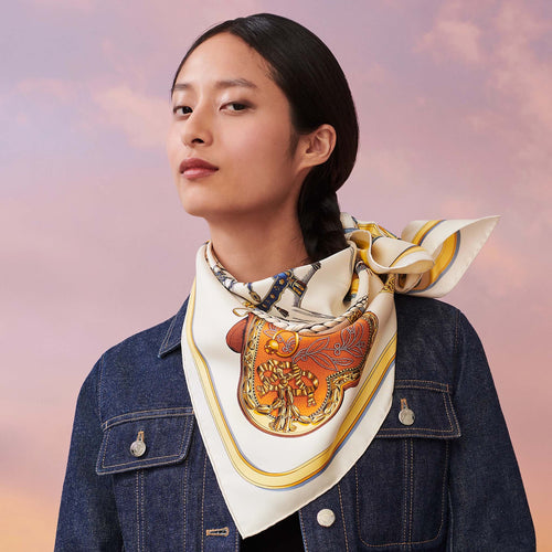 HERMES Grand Apparat Forever Scarf | 愛馬仕 絲巾 (米色)